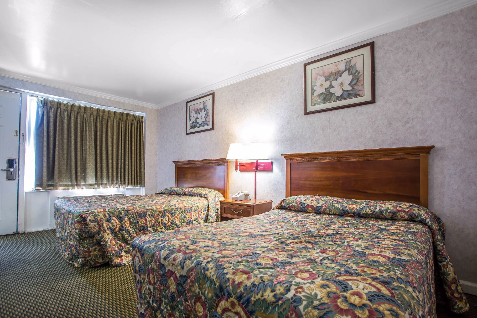 Downbeach Inn Atlantic City Room photo